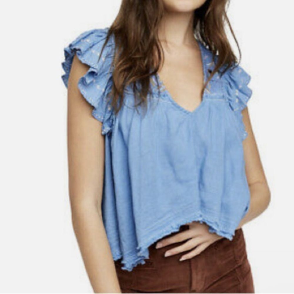 Rebellion Again Floral Embroidered Ruffle Sleeves Blouse in Size Small